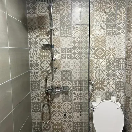 The Tara Concept בקתה